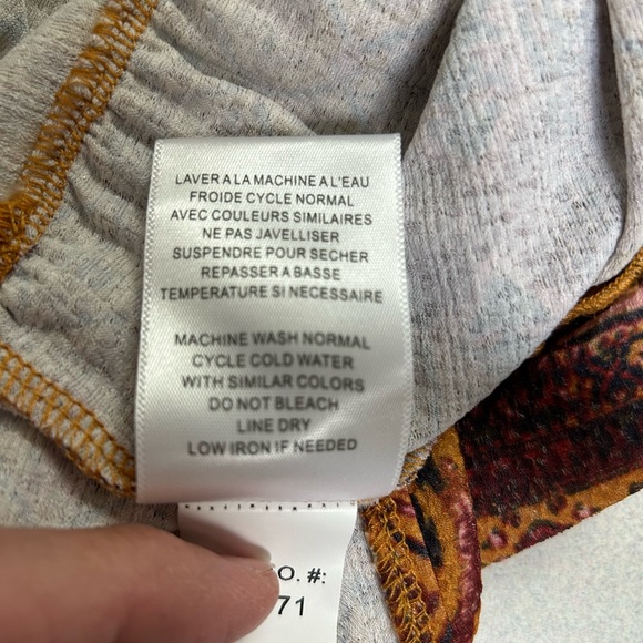 Bohemian Patterned Dress - Picture 7 of 7